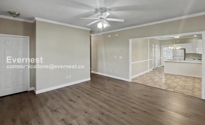 505 Spears Ave - Photo 4 of 17