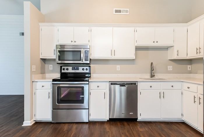 101 Tweed Ct - Photo 7 of 14