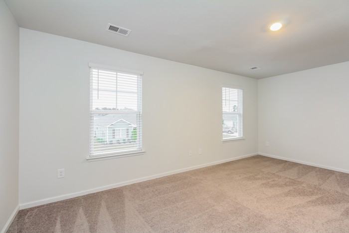 523 Sugar Pine Dr - Photo 7 of 12