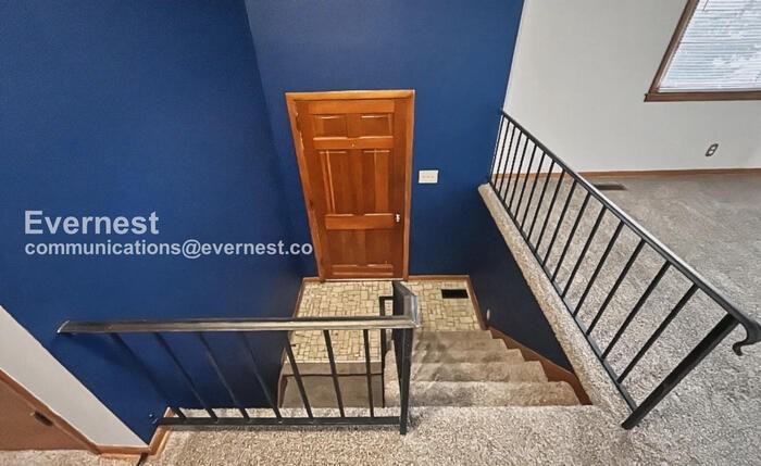 4718 Richards Ct - Photo 6 of 23