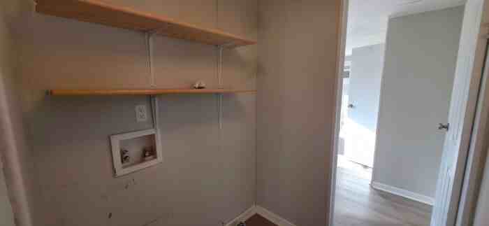 2263 Stanley Rd - Photo 4 of 11