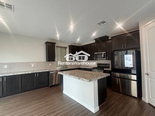 10649 Carnes Ave - Photo 3 of 13