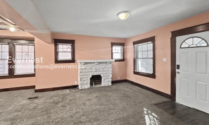 3019 Walrond Ave - Photo 5 of 20