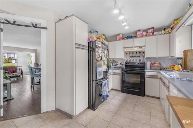 6472 138 St #1 - Photo 6 of 19