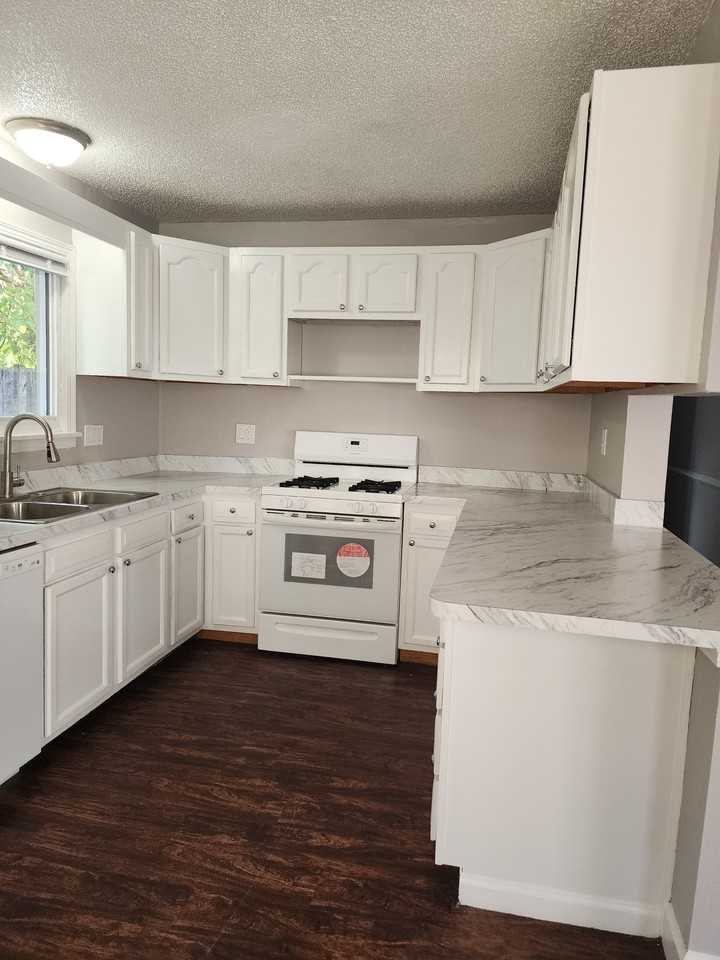 8619 Republic Ave #1 - Photo 6 of 13