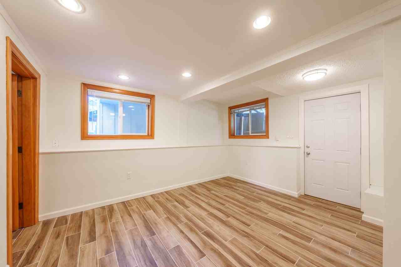 404 21st Ave #C - Photo 4 of 13