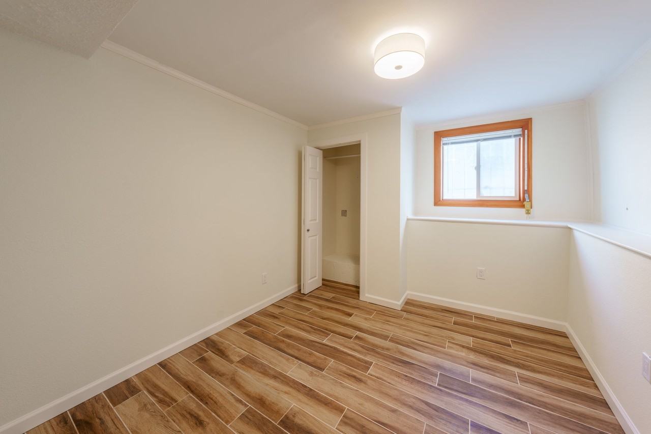 404 21st Ave #C - Photo 5 of 13