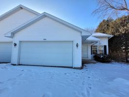 featured image of 2081 2081/2083 Schanock Drive - 2083 #2083