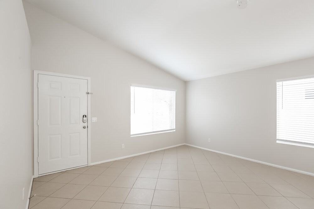 5033 E Covina St - Photo 3 of 16