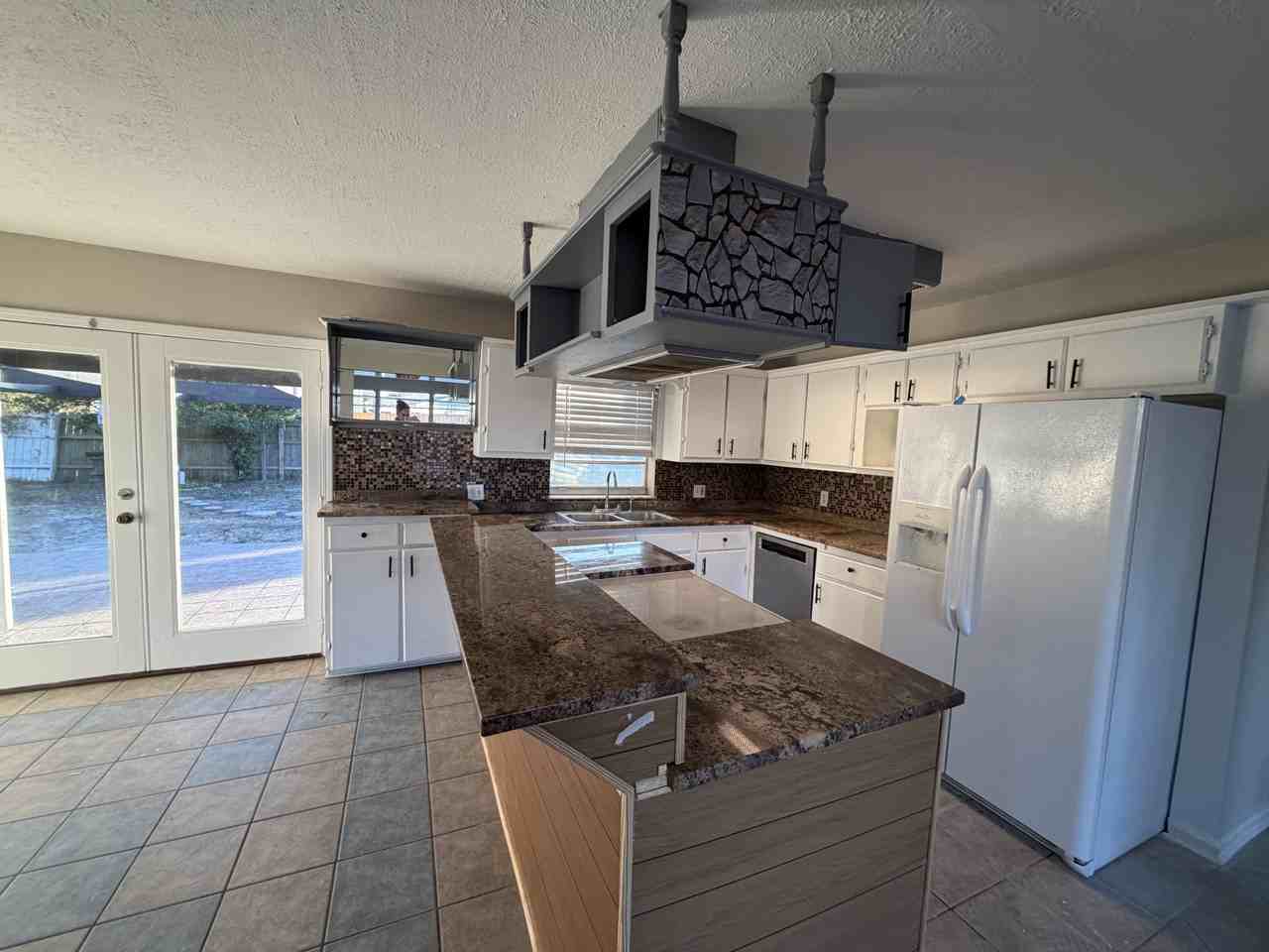 5202 Thornton Ln #NA - Photo 3 of 20