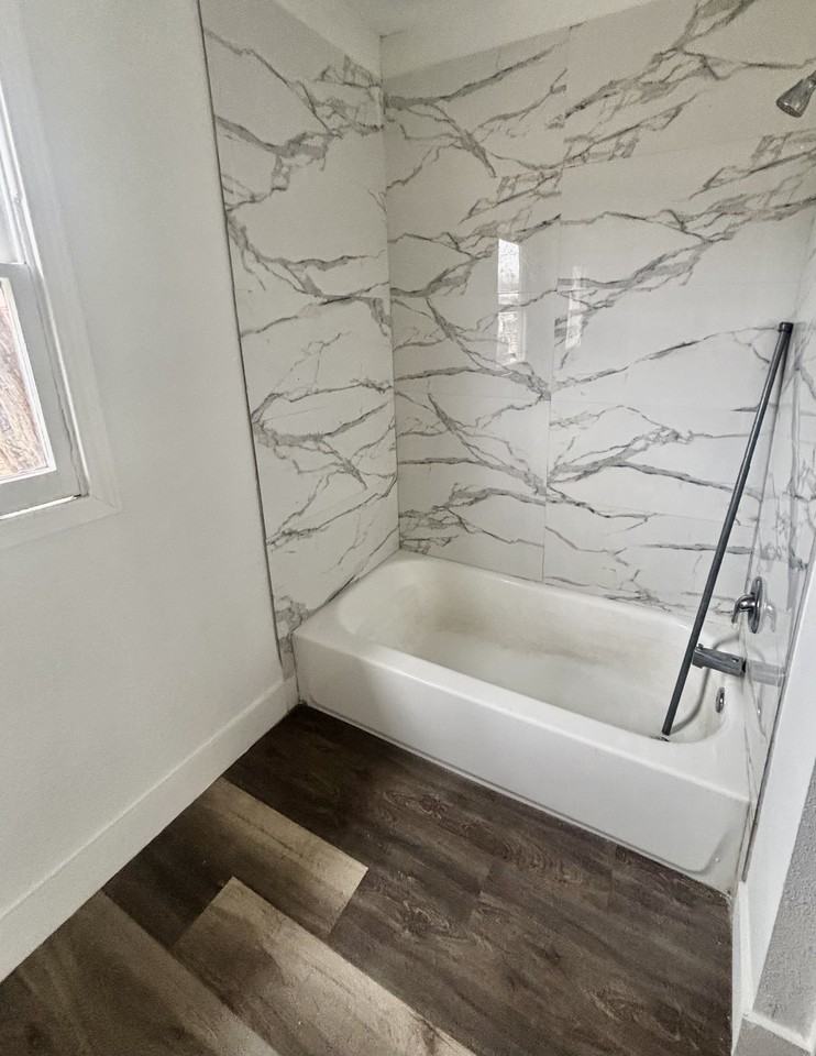 202 Colglazier Ave - Photo 6 of 14