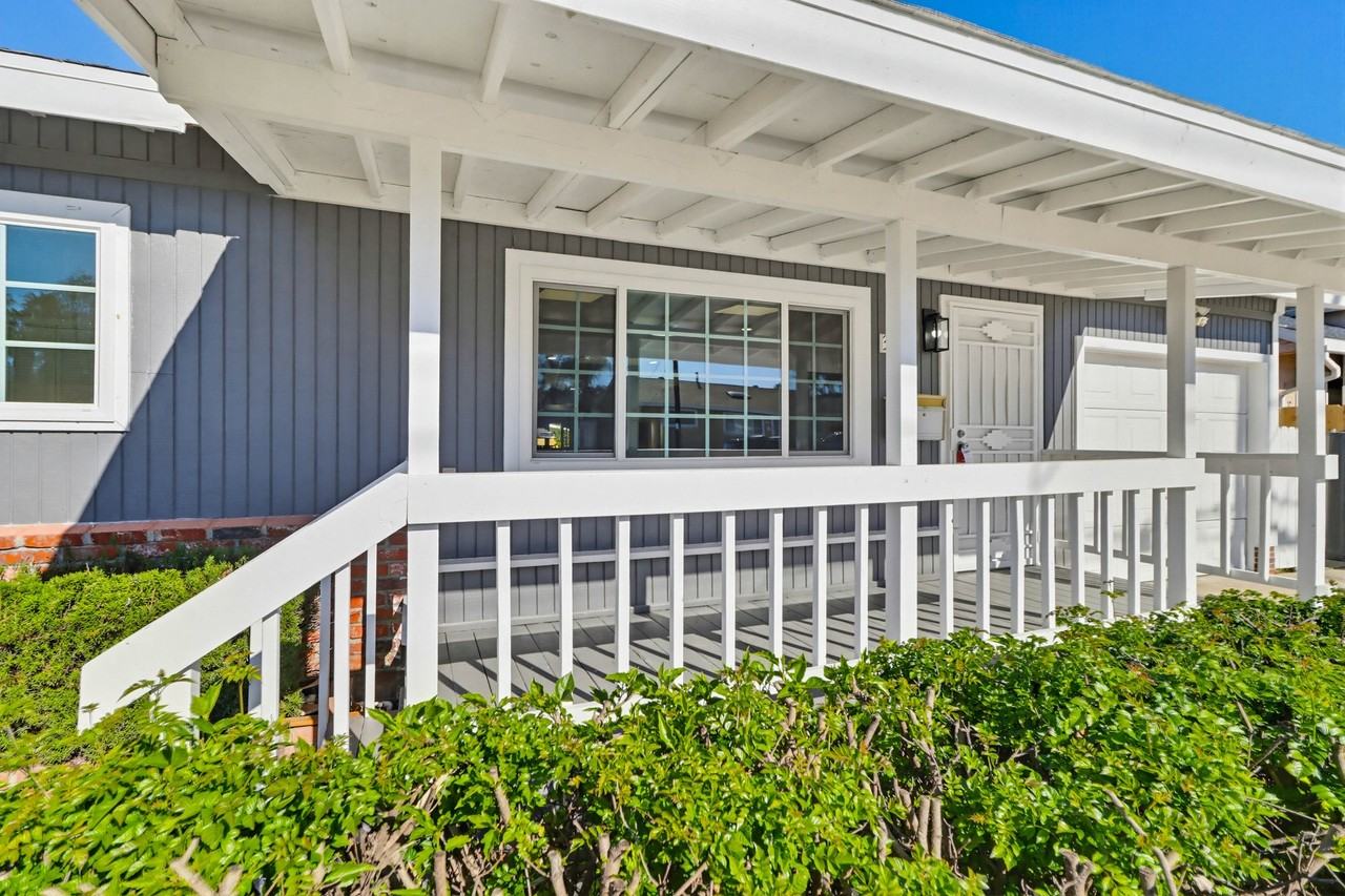 338 Patricia Ln #NA - Photo 2 of 18