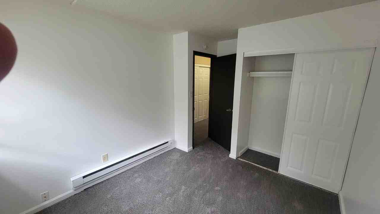 723 E Waterloo Rd #A - Photo 3 of 5