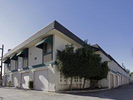 featured image of 455 S Campus Ave #Q