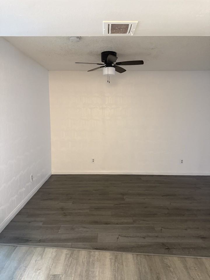 455 S Campus Ave #J - Photo 6 of 7