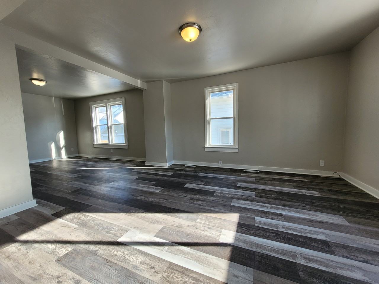 816 School Pl #1 - Photo 4 of 11