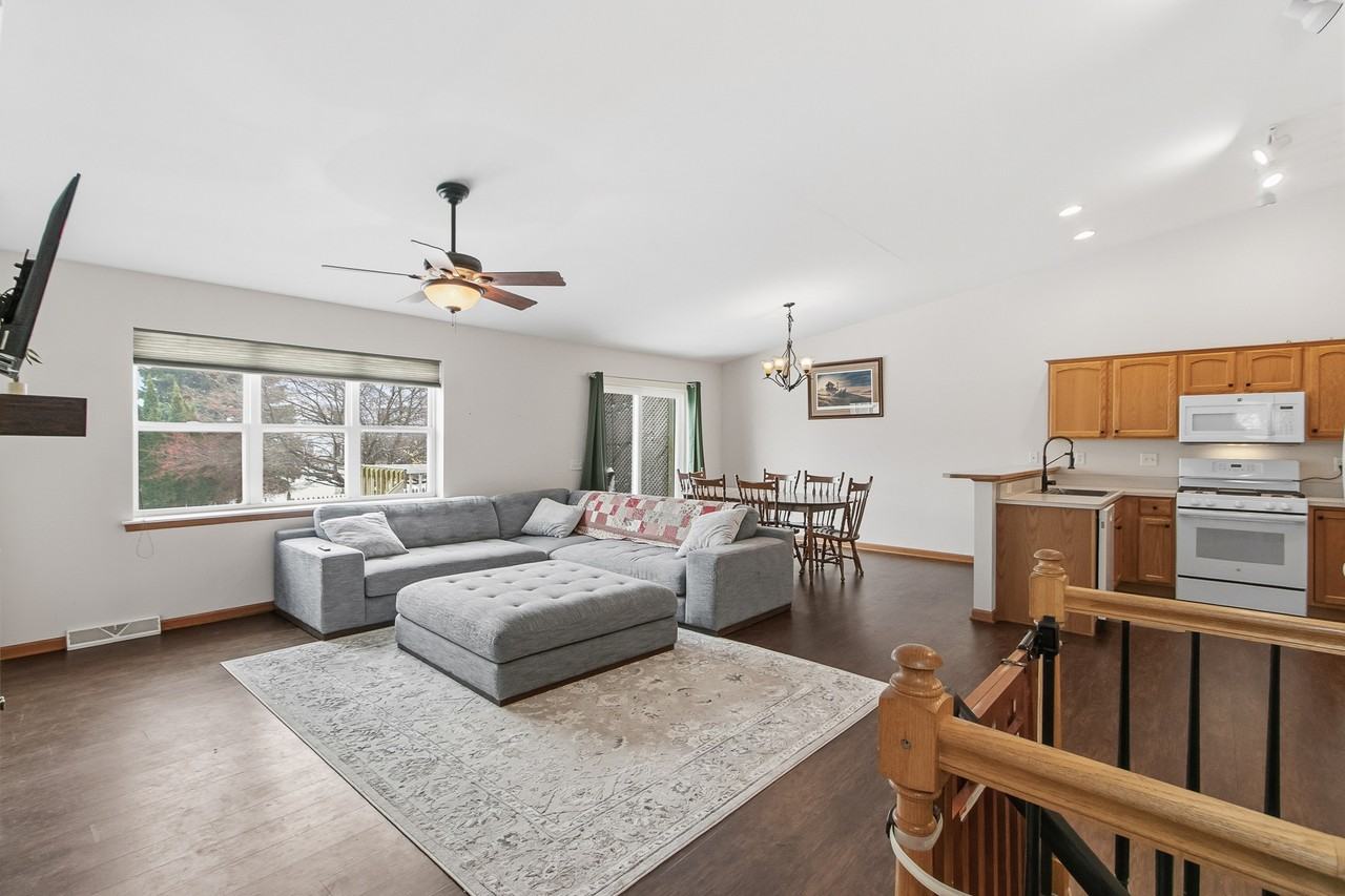 1179 Saint Albert The Great Ct #1179 - Photo 4 of 33