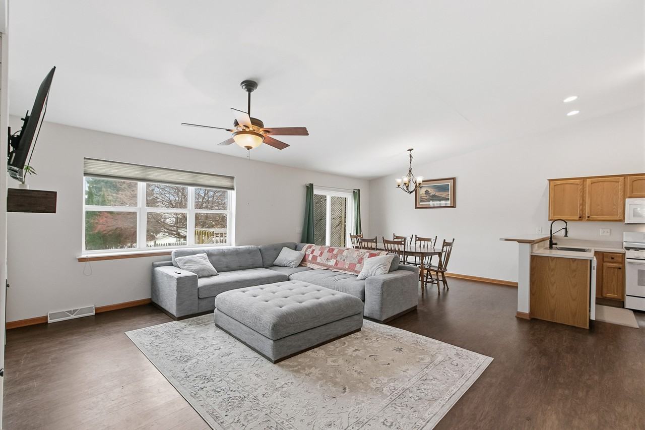 1179 Saint Albert The Great Ct #1179 - Photo 5 of 33