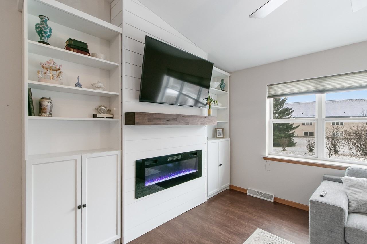 1179 Saint Albert The Great Ct #1179 - Photo 7 of 33