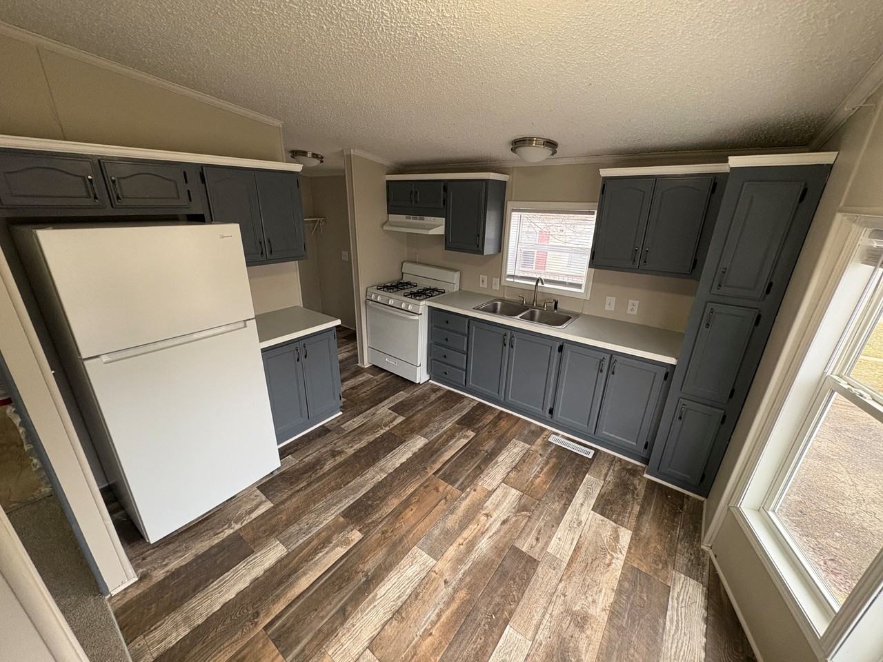 8905 Beechwood Dr #NA - Photo 3 of 10