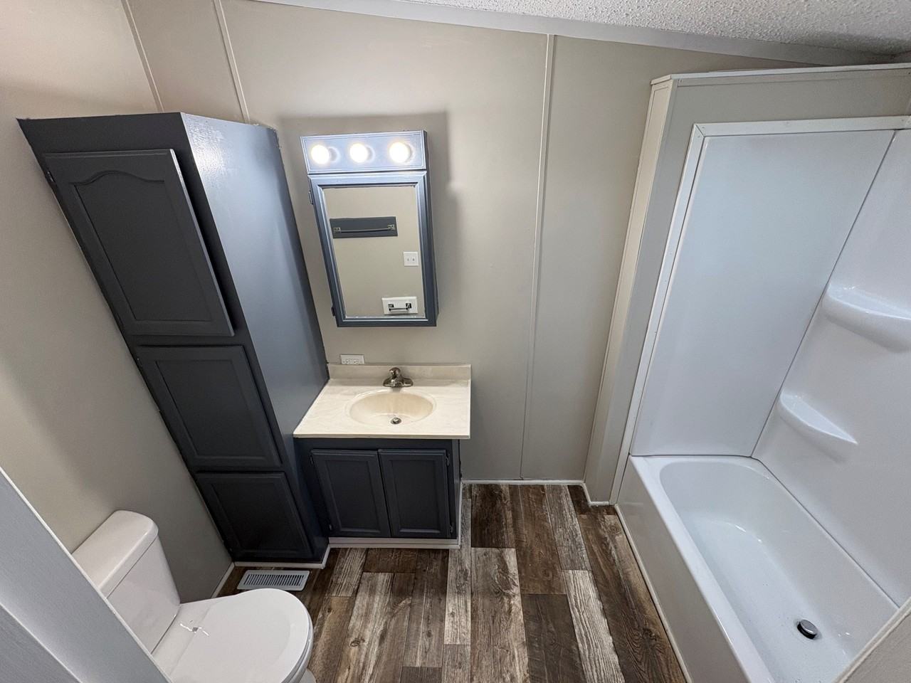 8905 Beechwood Dr #NA - Photo 6 of 10