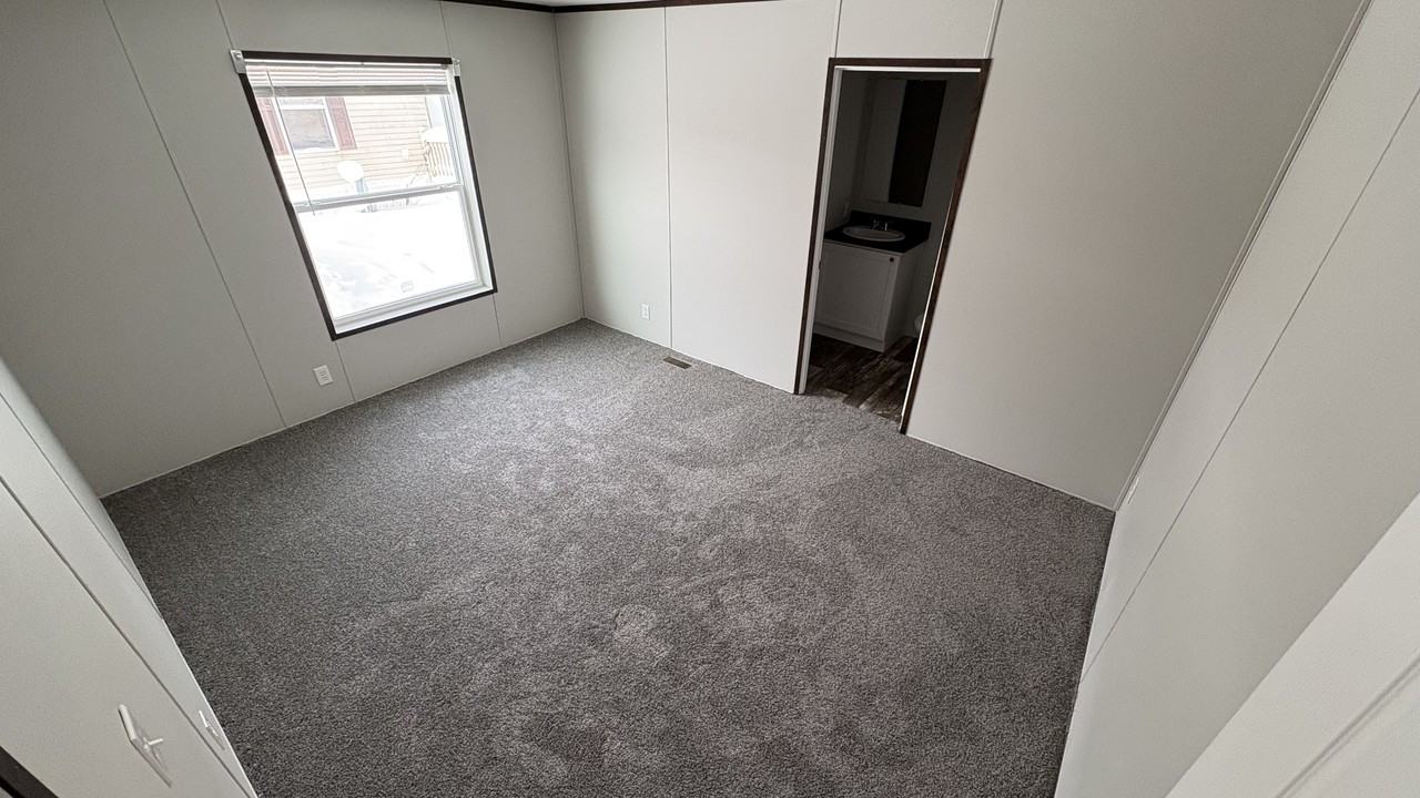 8940 Wildwood Dr #NA - Photo 4 of 11