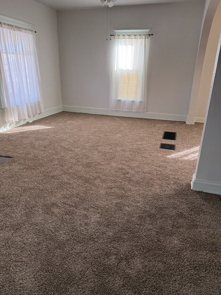 2209 W Colorado Ave #2209 - Photo 3 of 21