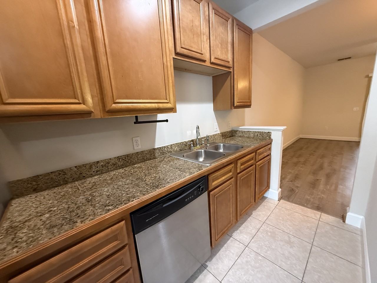 15284 331 Business - 1 #1 - Photo 5 of 21