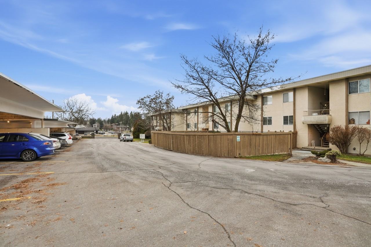 3102 E 27th Ave #205 - Photo 7 of 28