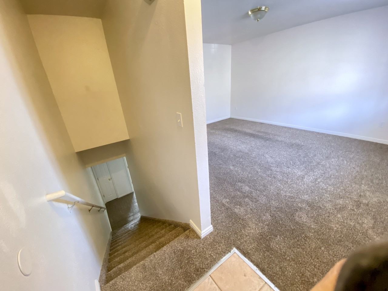 2420 E Terry St #2 - Photo 6 of 9