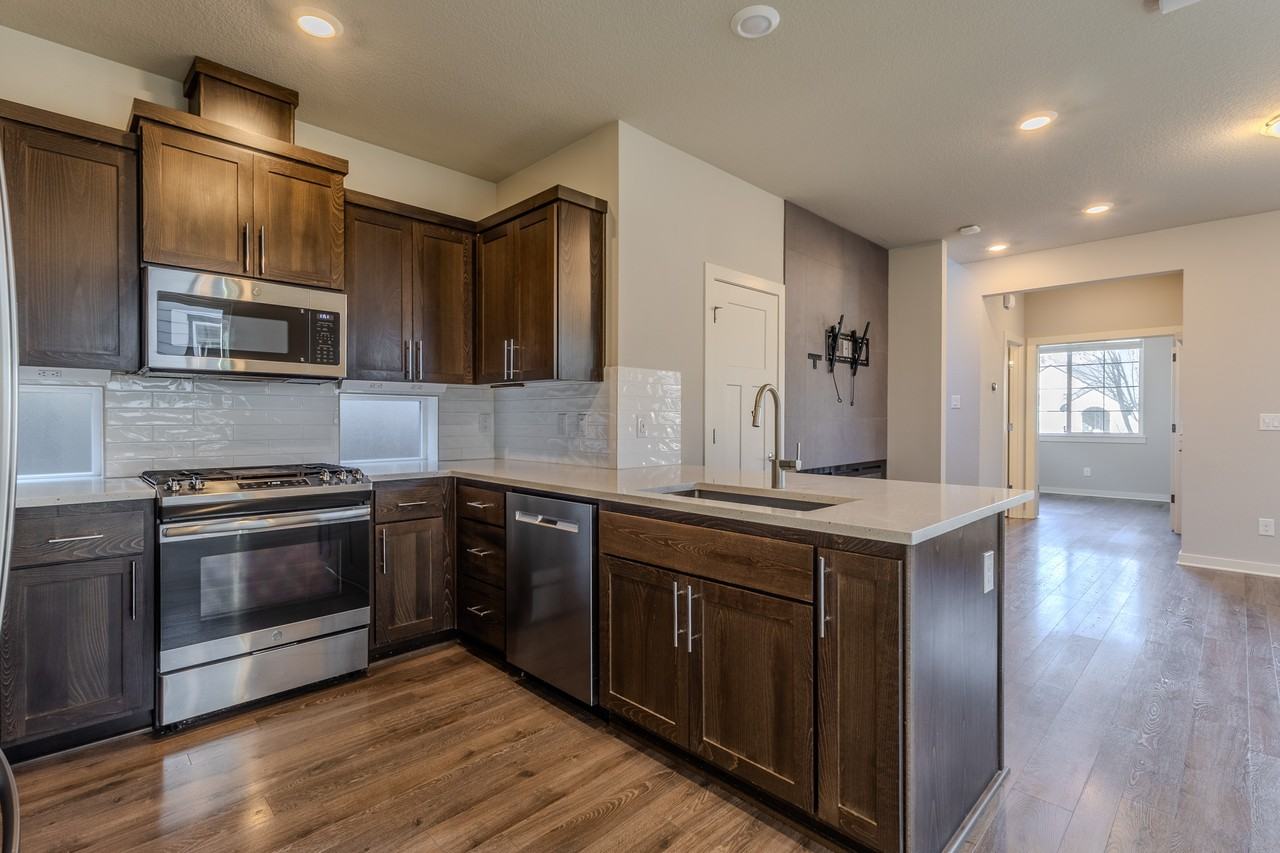 6280 Se Genrosa St #NA - Photo 5 of 30