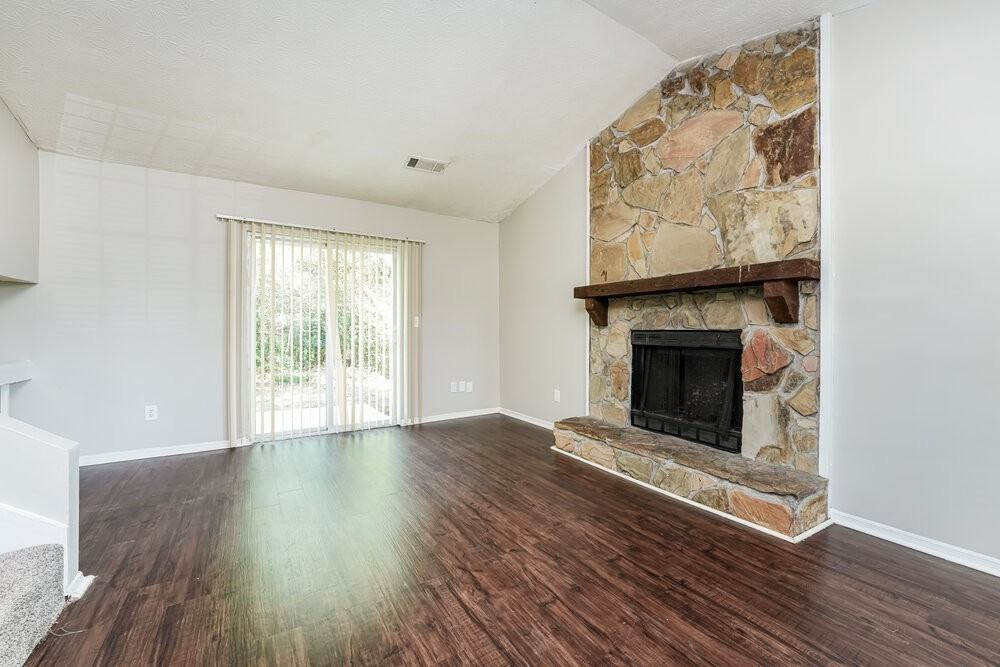 6198 Creekford Dr - Photo 5 of 18