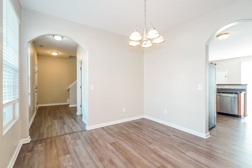 5841 Marble Creek St - Photo 7 of 17