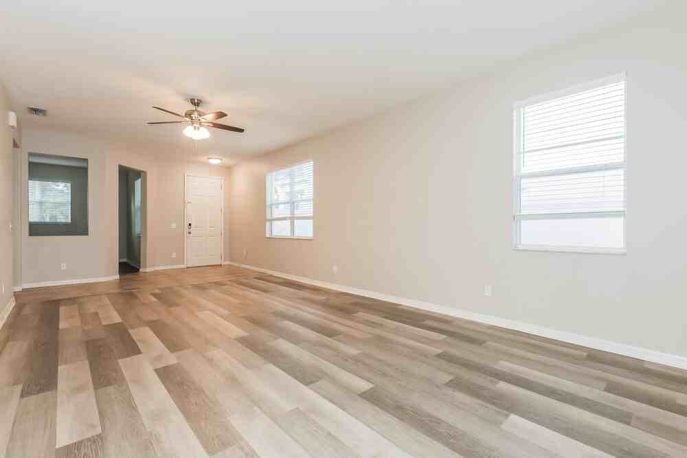 11171 Golden Silence Dr - Photo 4 of 16