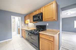 featured image of 2001 Genesee St