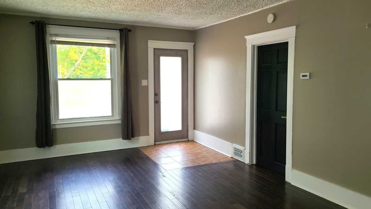 186 Water St #1 - Photo 4 of 11