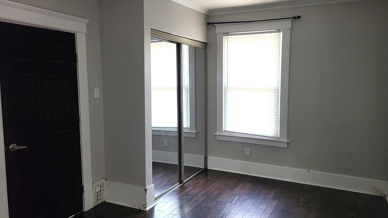 186 Water St #1 - Photo 6 of 11