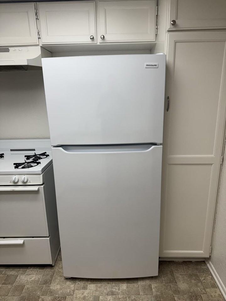 Carmel Palms - Photo 7 of 45