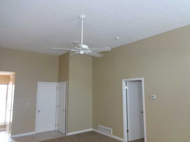 3155 Terra Dr - Photo 3 of 10