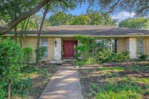 featured image of 1200 E Franklin St #NA