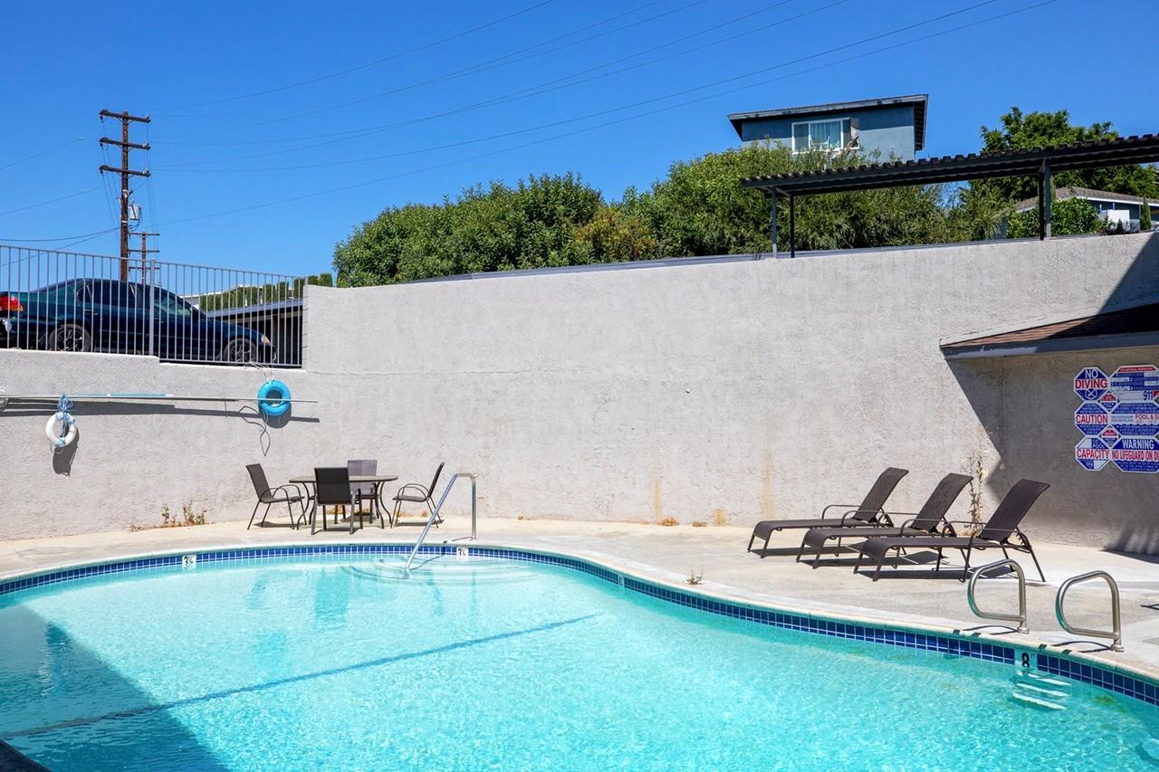 Garfield Apartments - Photo 4 of 50