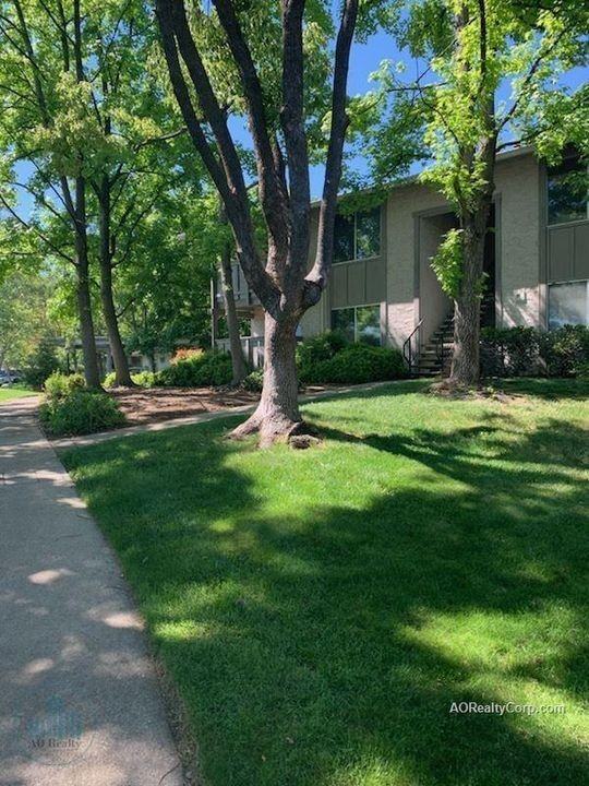 Sandpointe Apartments - Photo 2 of 50