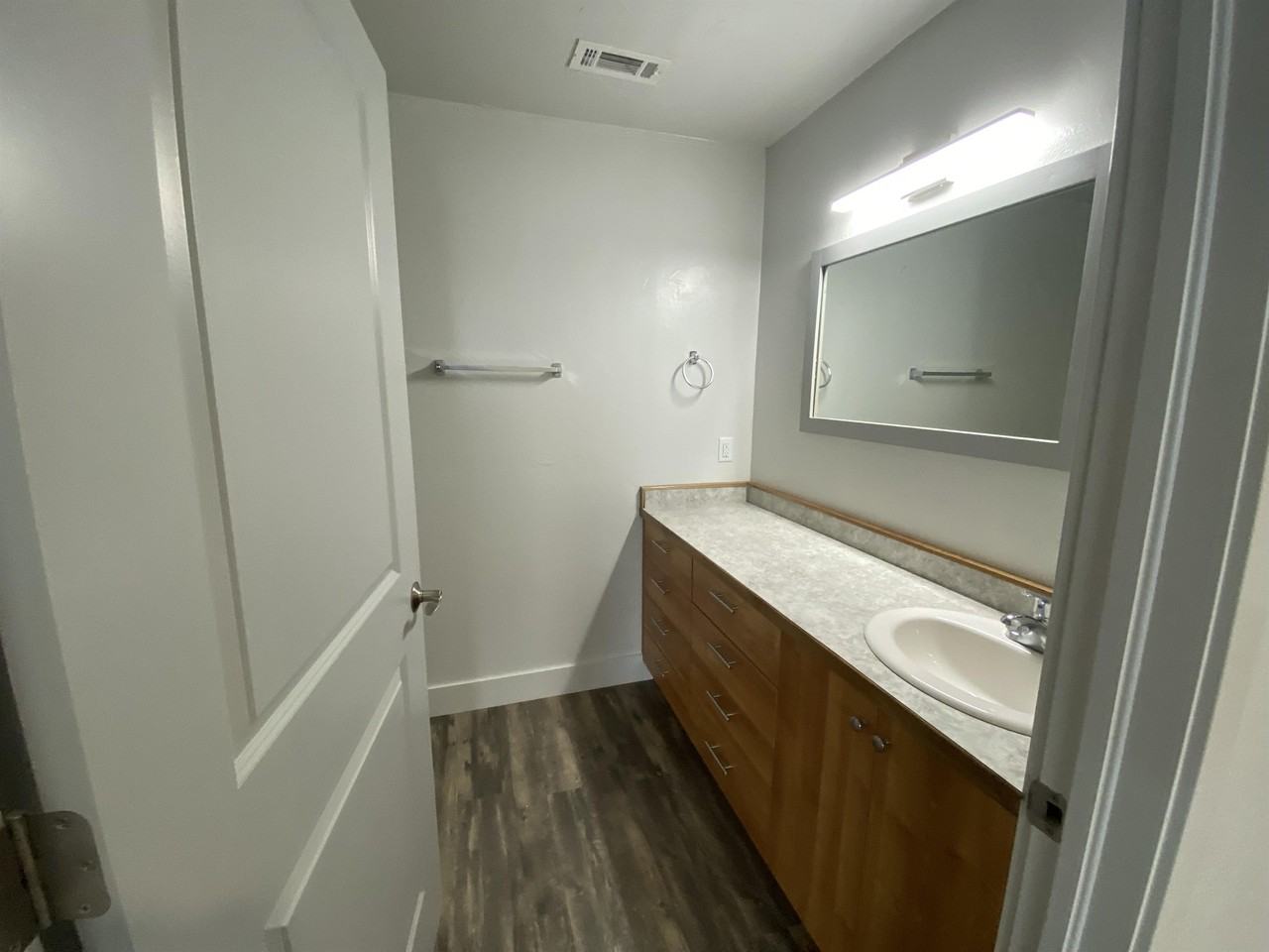 705 N Highway 191 - DUnit D #D - Photo 5 of 17