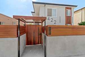 featured image of 422 Broadway St #422