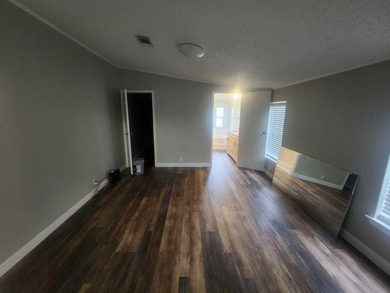 521 N Volusia St #NA - Photo 7 of 13