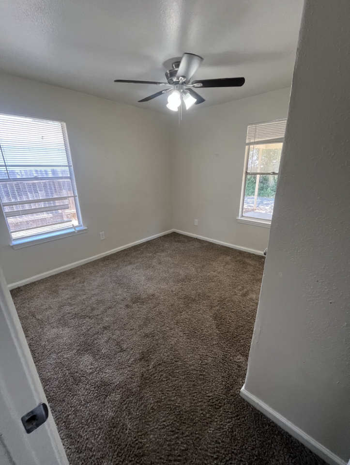 4407 Teri Rd #B - Photo 7 of 19