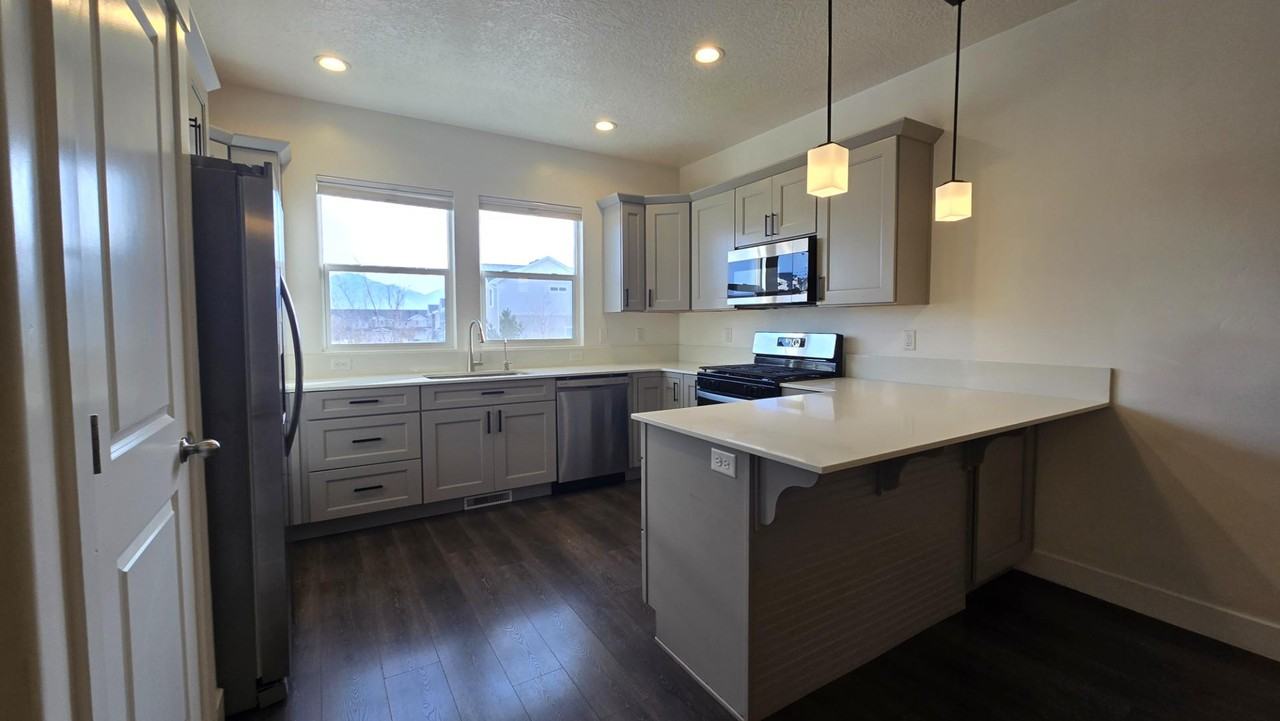 12977 S Oberon Ln - Photo 5 of 20