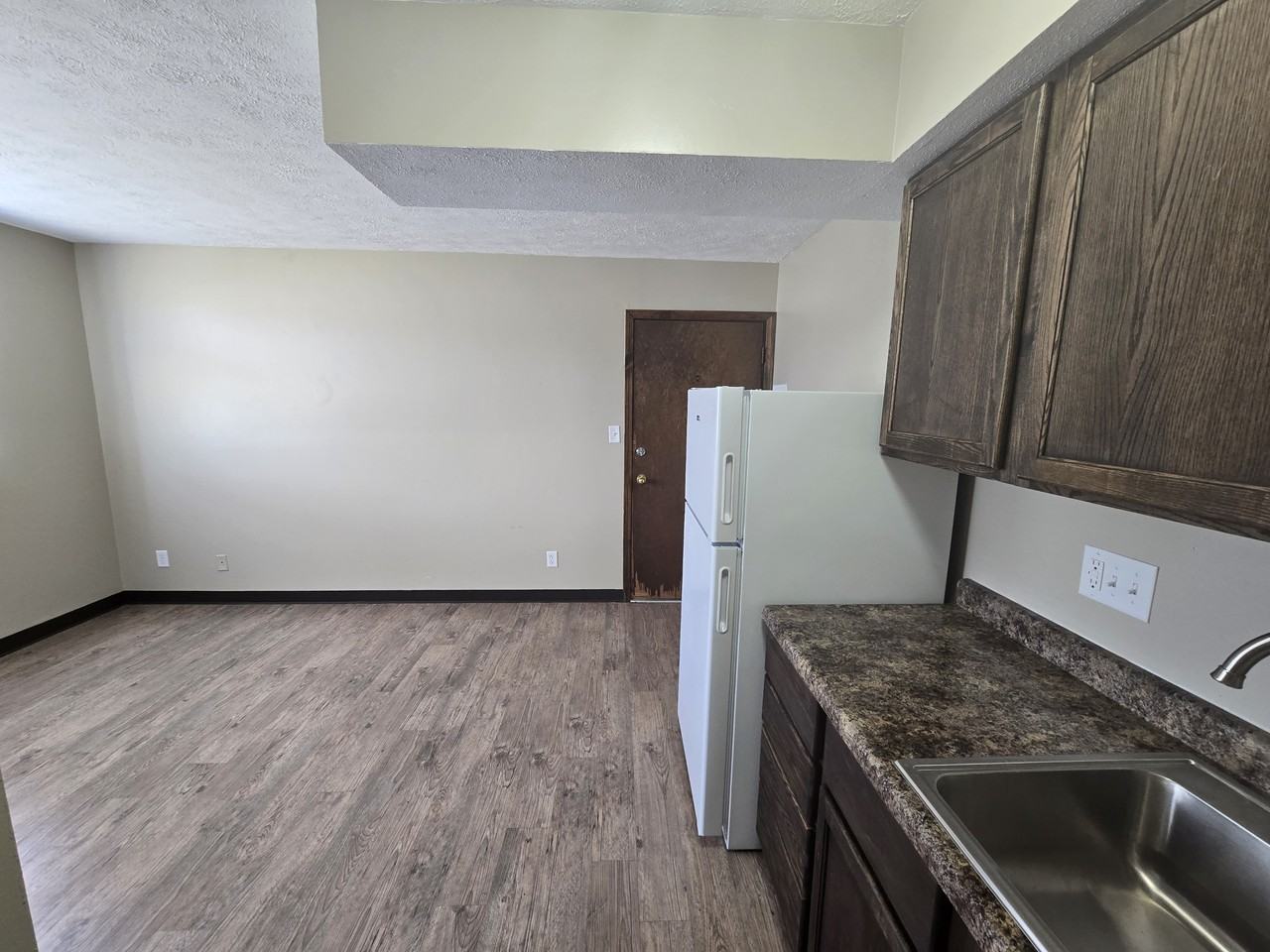 990 Grand Ave #1 - Photo 5 of 14