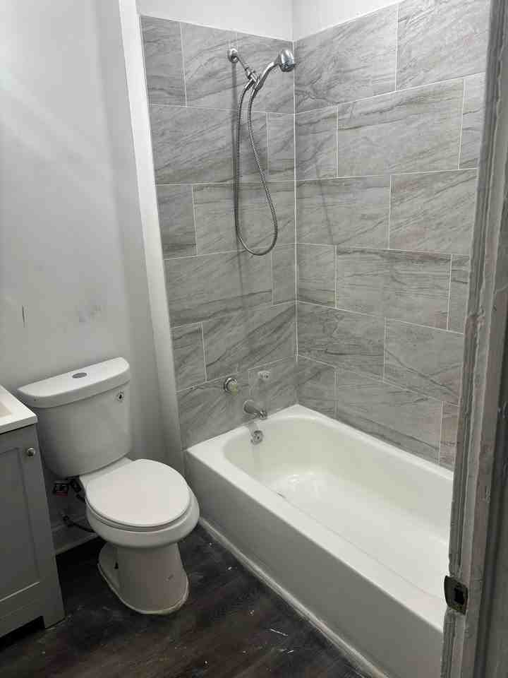 1673 Cliftview Ave #1 - Photo 7 of 11