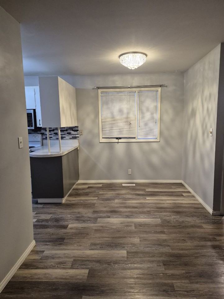 245 Edward St #1 - Photo 3 of 17